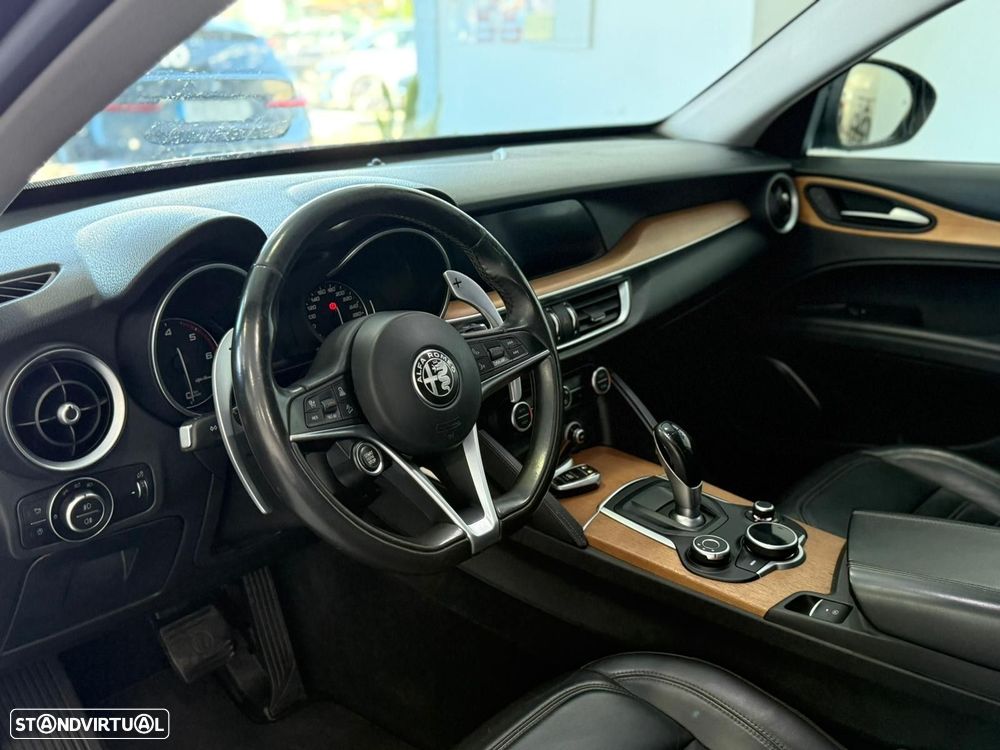 Alfa Romeo Stelvio 2.2 D Super AT8 - 6