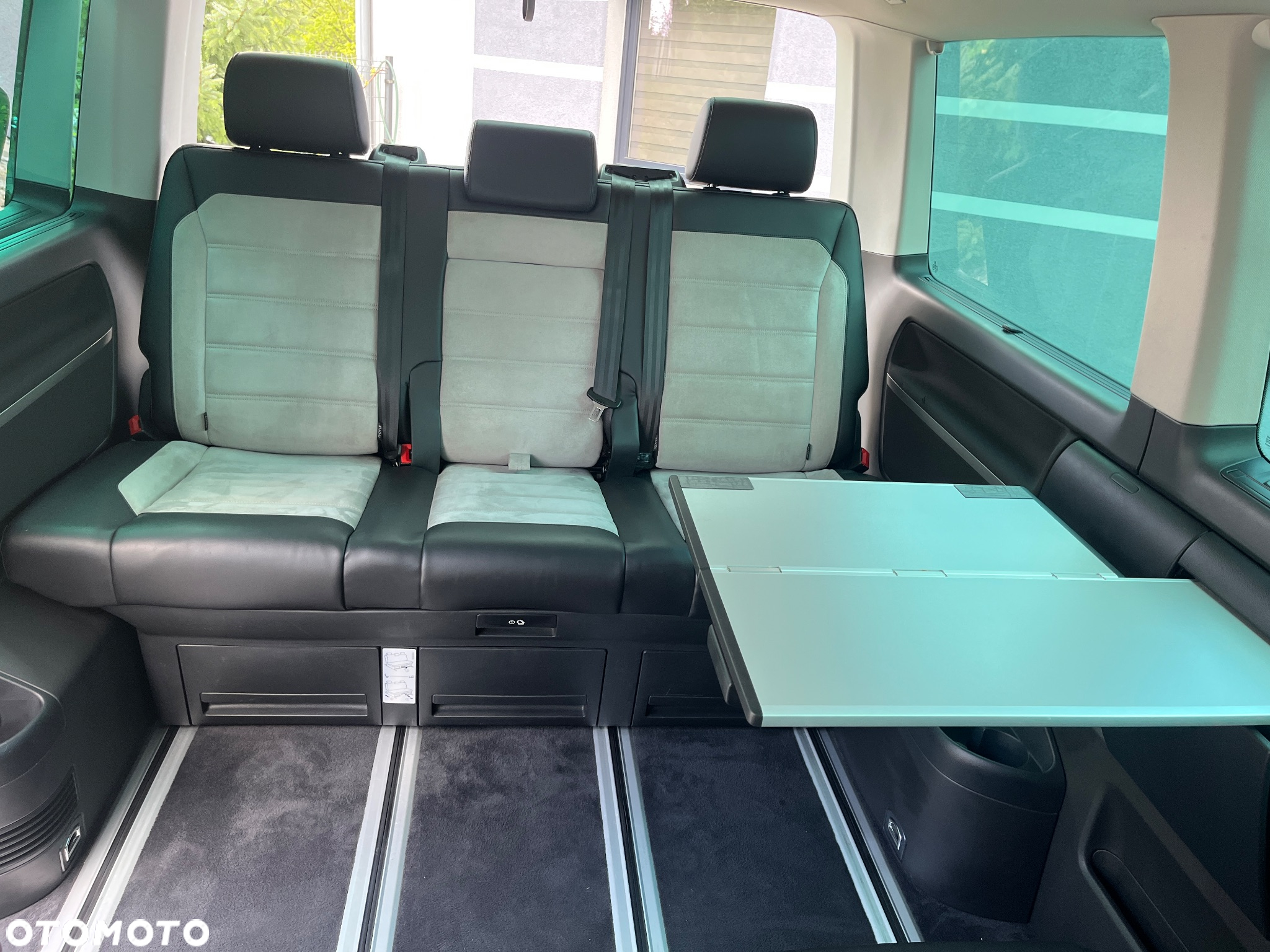 Volkswagen Multivan 2.0 BiTDI L1 Generation SIX 4Motion DSG - 33