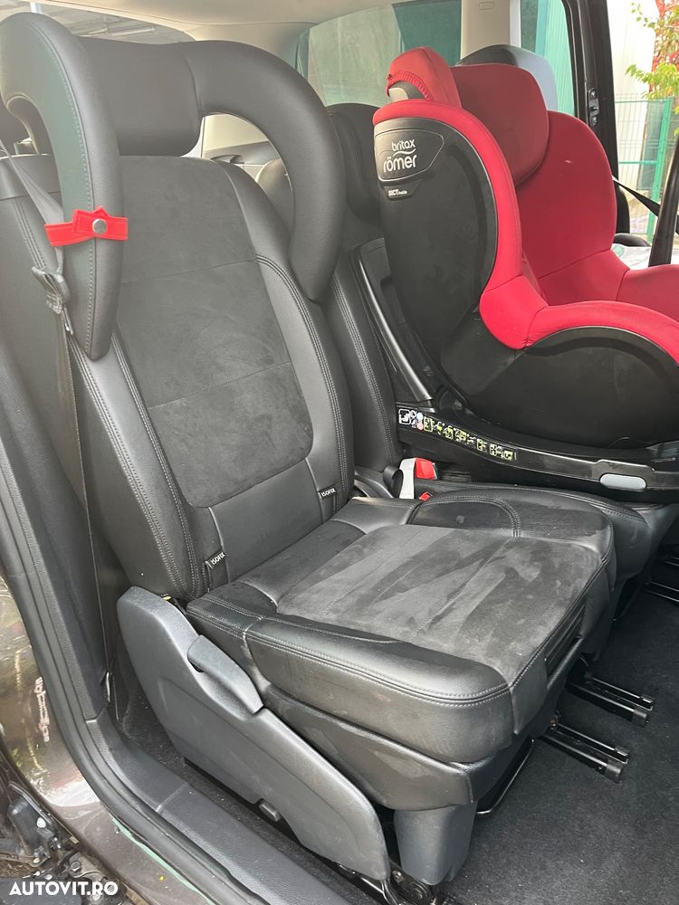 Volkswagen Sharan - 15