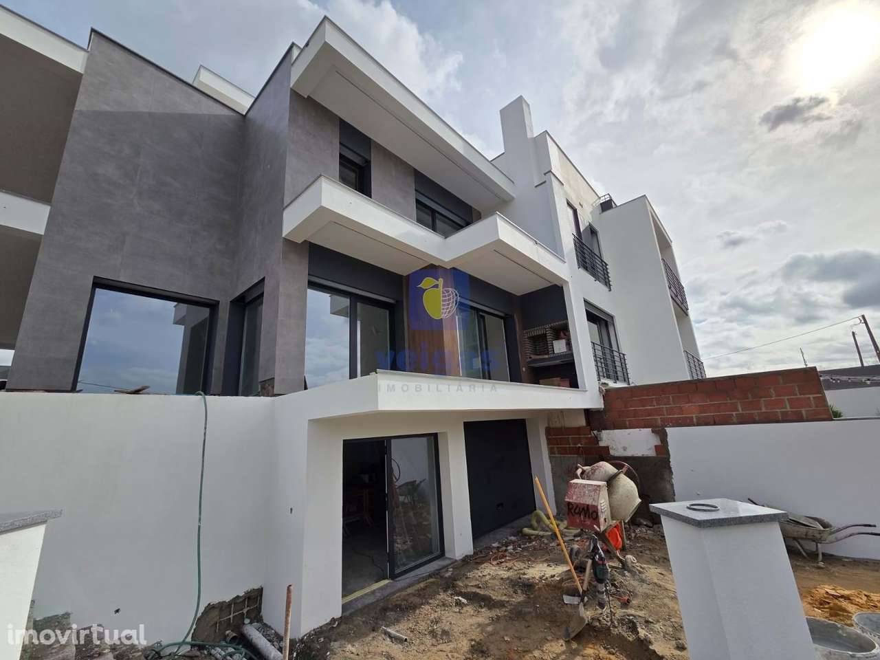 Moradia T4 C/ Piscina -  Bairro Primavera - Grande imagem: 5/60