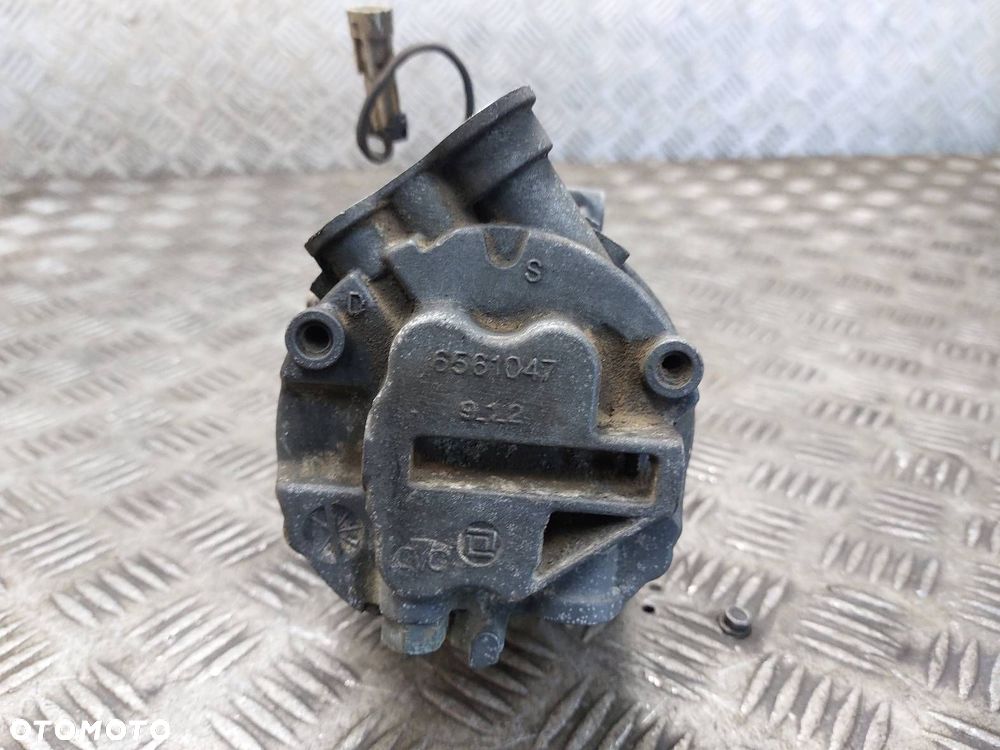 SPRĘŻARKA KOMPRESOR KLIMATYZACJI USZKODZONY OPEL MERIVA A 13124751 - 5