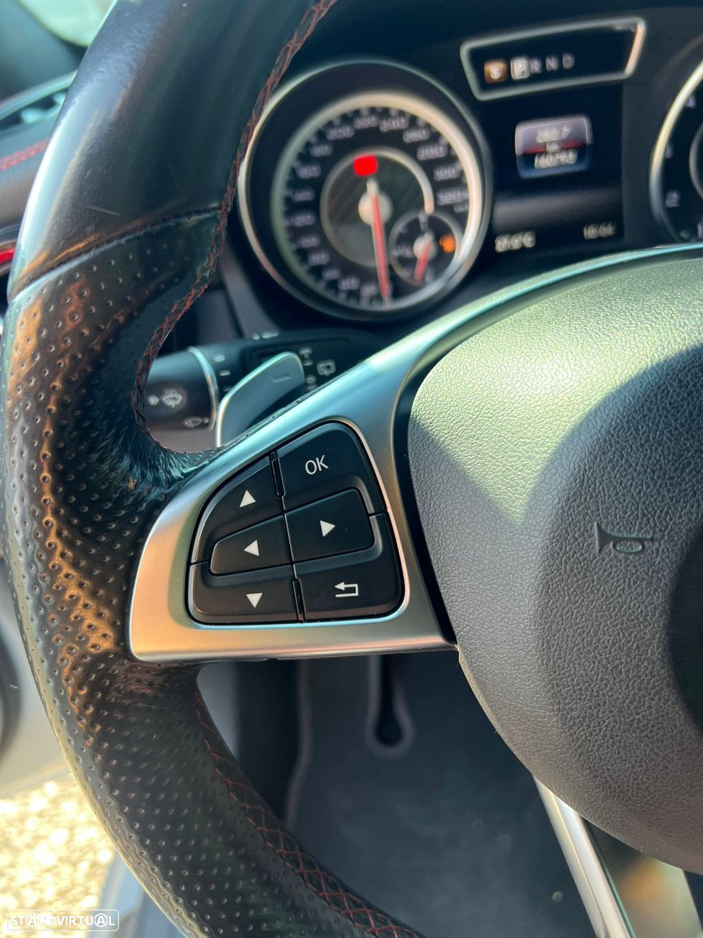 Mercedes-Benz CLA 45 AMG - 40