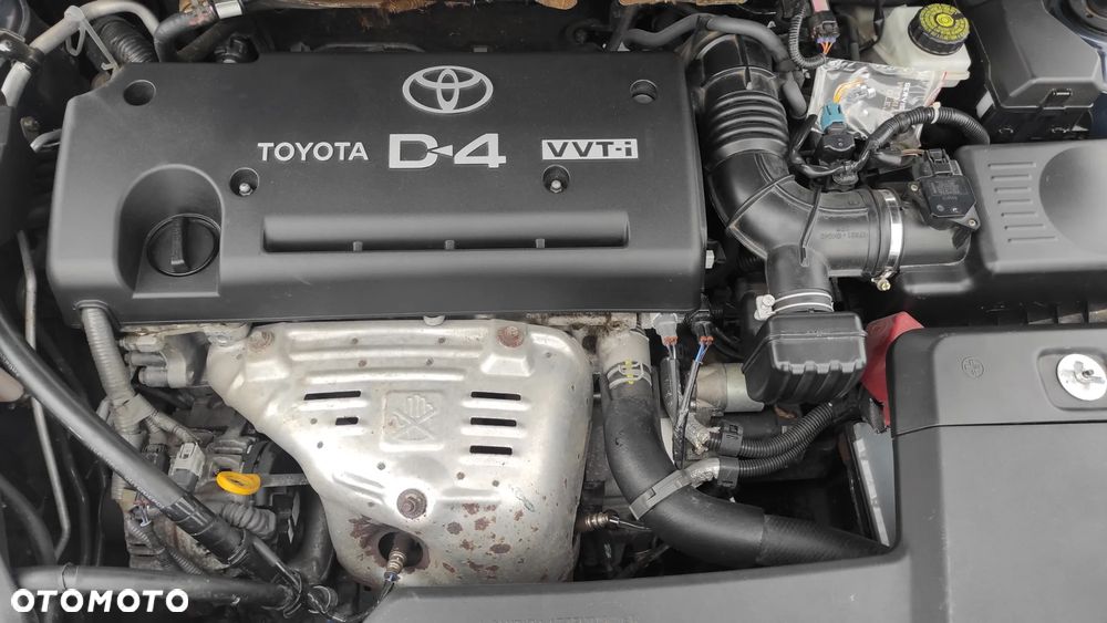 Toyota Avensis 2.0 VVT-i Travel - 6