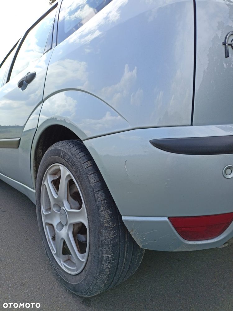 Ford Focus - 7
