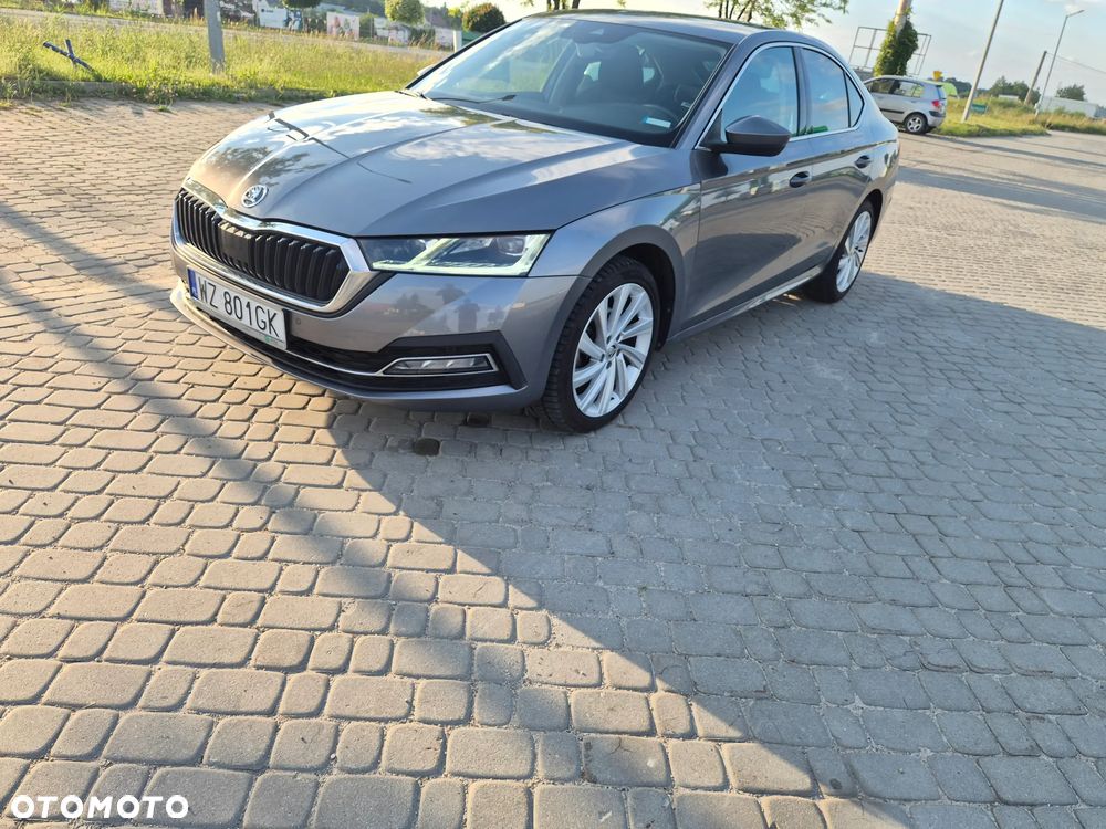 Skoda Octavia 2.0 TDI Style DSG - 1
