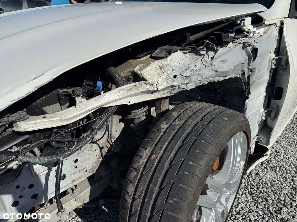 Nissan 370 Z 3.7 V6 Platinum - 5