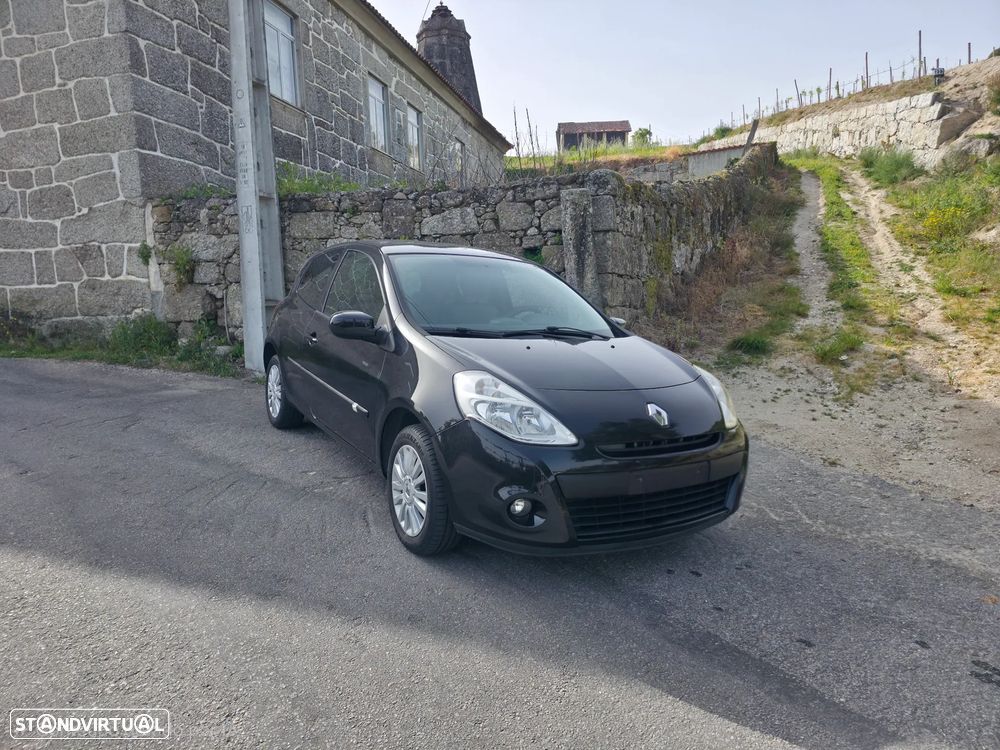 Renault Clio 1.2 TCE GT J15 - 1