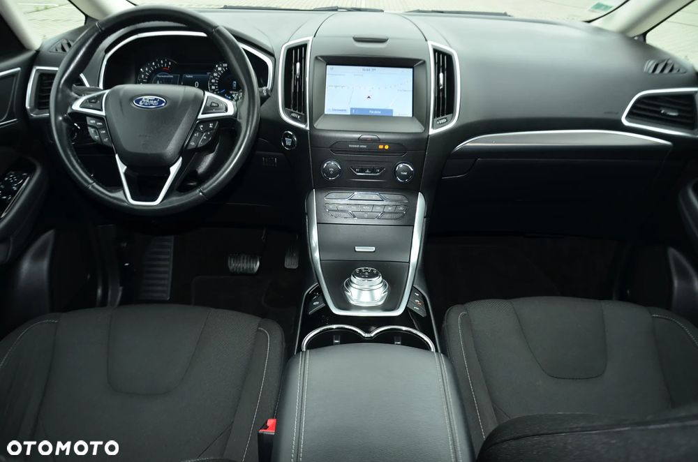 Ford S-Max 2.0 EcoBlue Titanium - 21