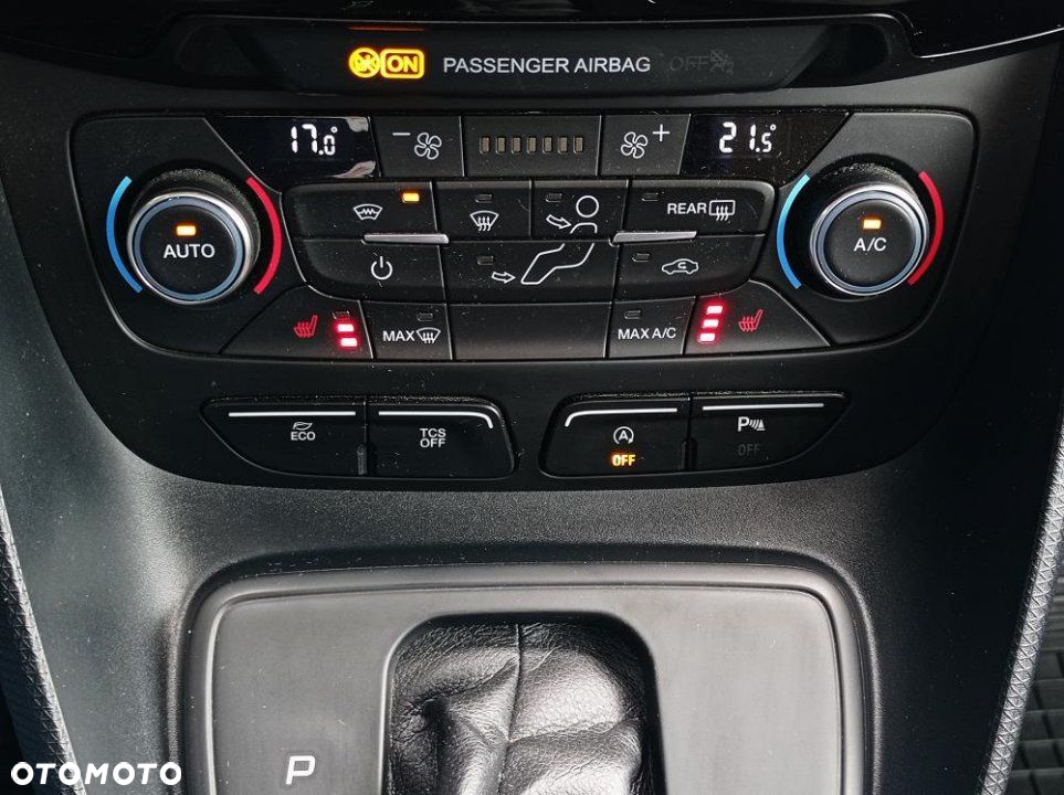 Ford Tourneo Connect - 36