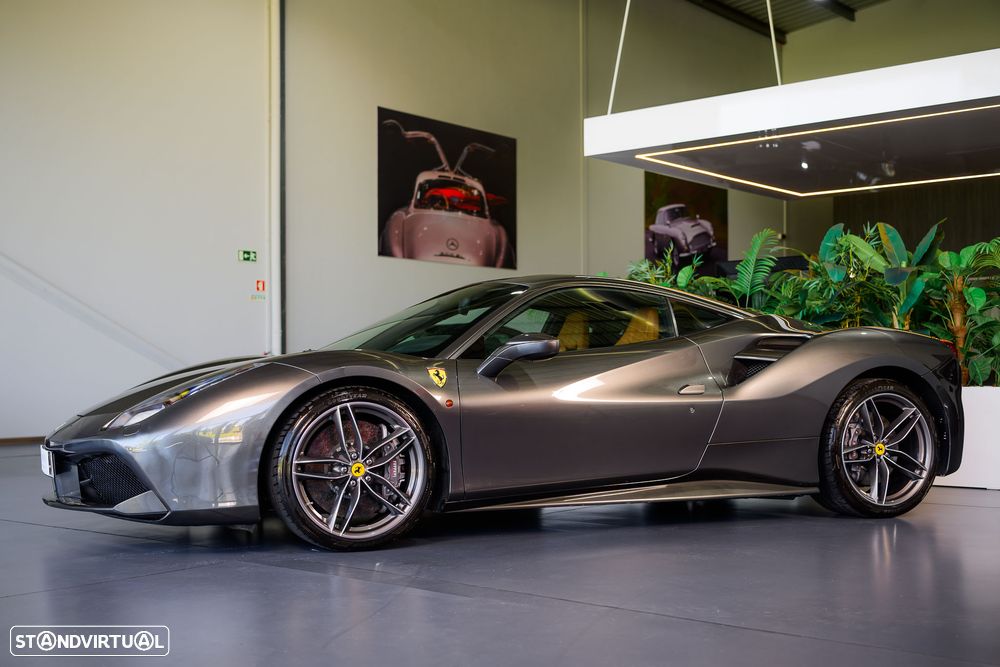 Ferrari 488 GTB - 5