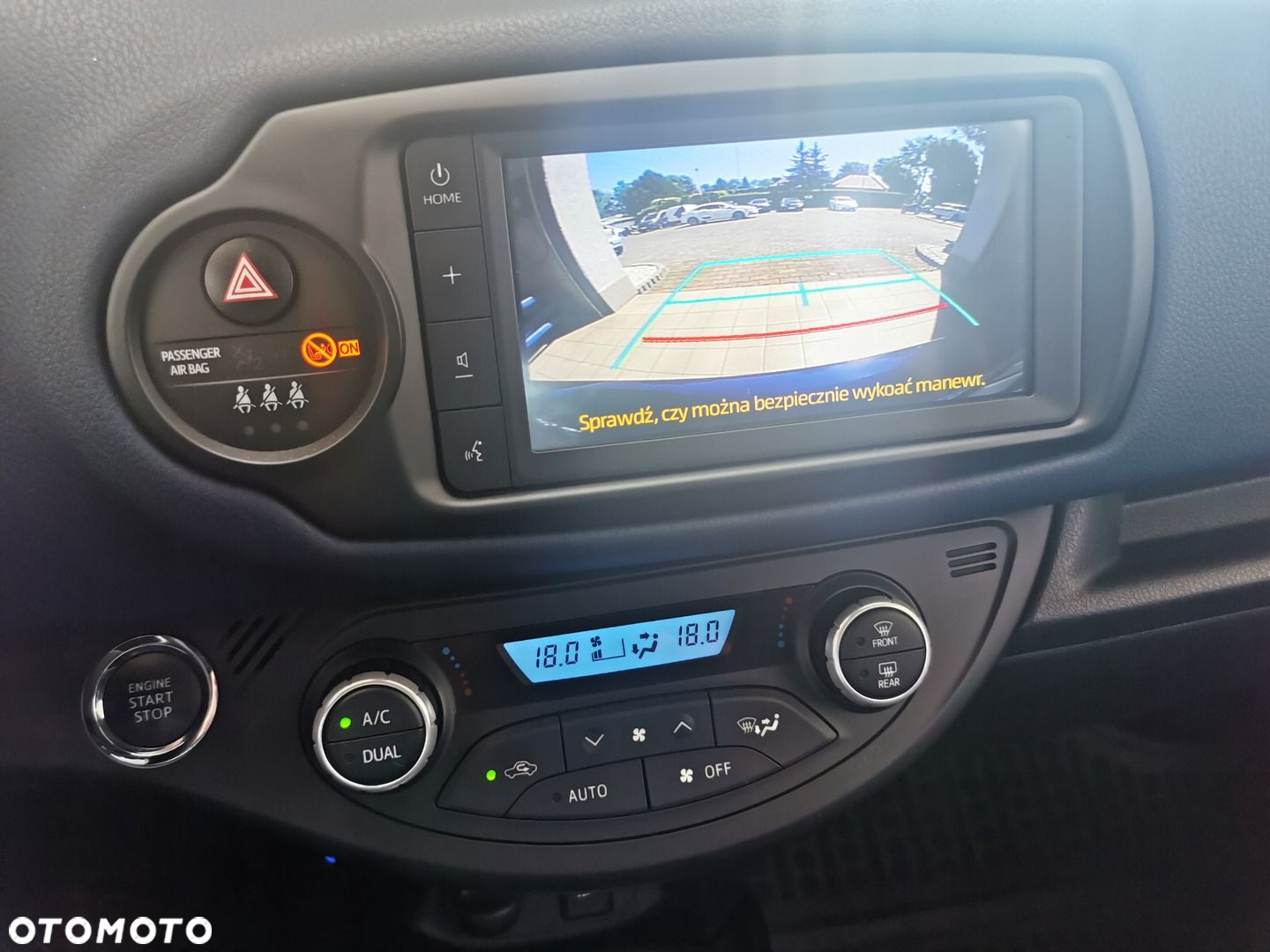 Toyota Yaris - 25