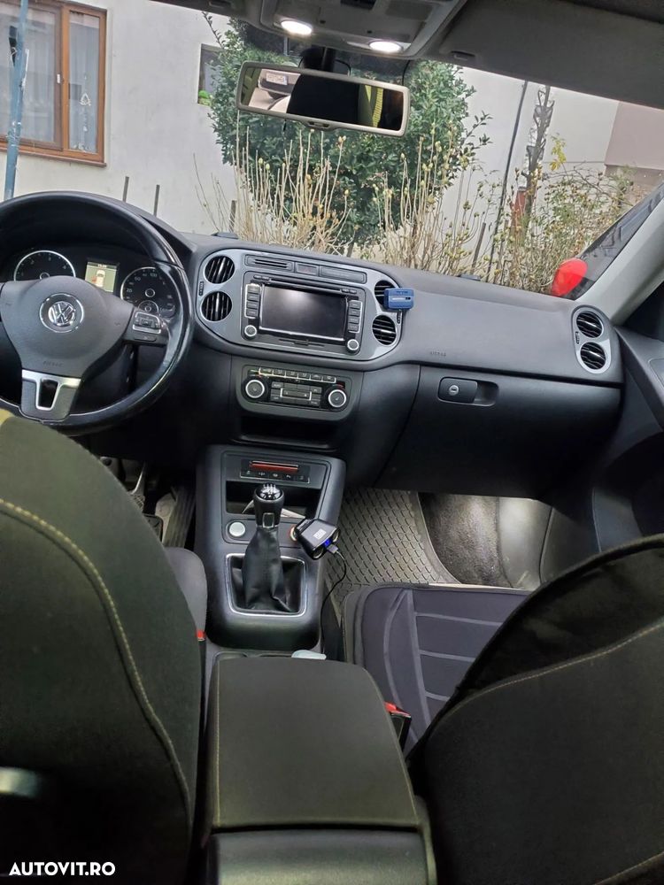 Volkswagen Tiguan - 6