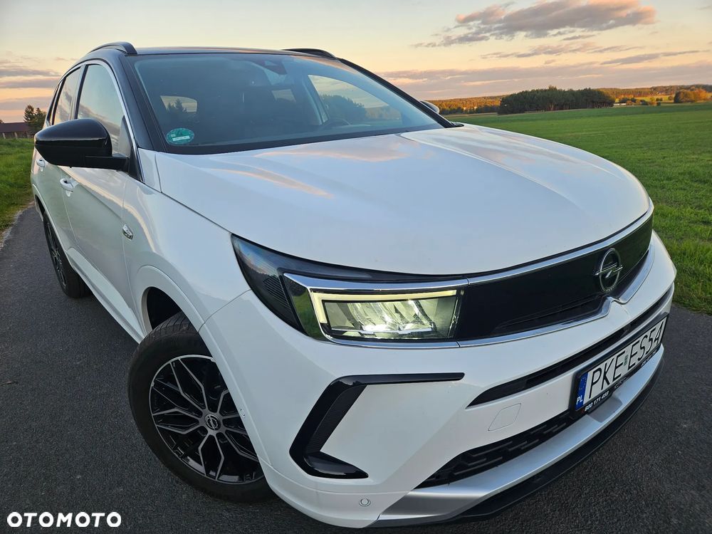 Opel Grandland X 1.2 Start/Stop Business Elegance - 9