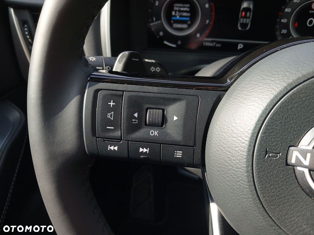 Nissan Qashqai 1.3 DIG-T MHEV N-Connecta Xtronic - 18