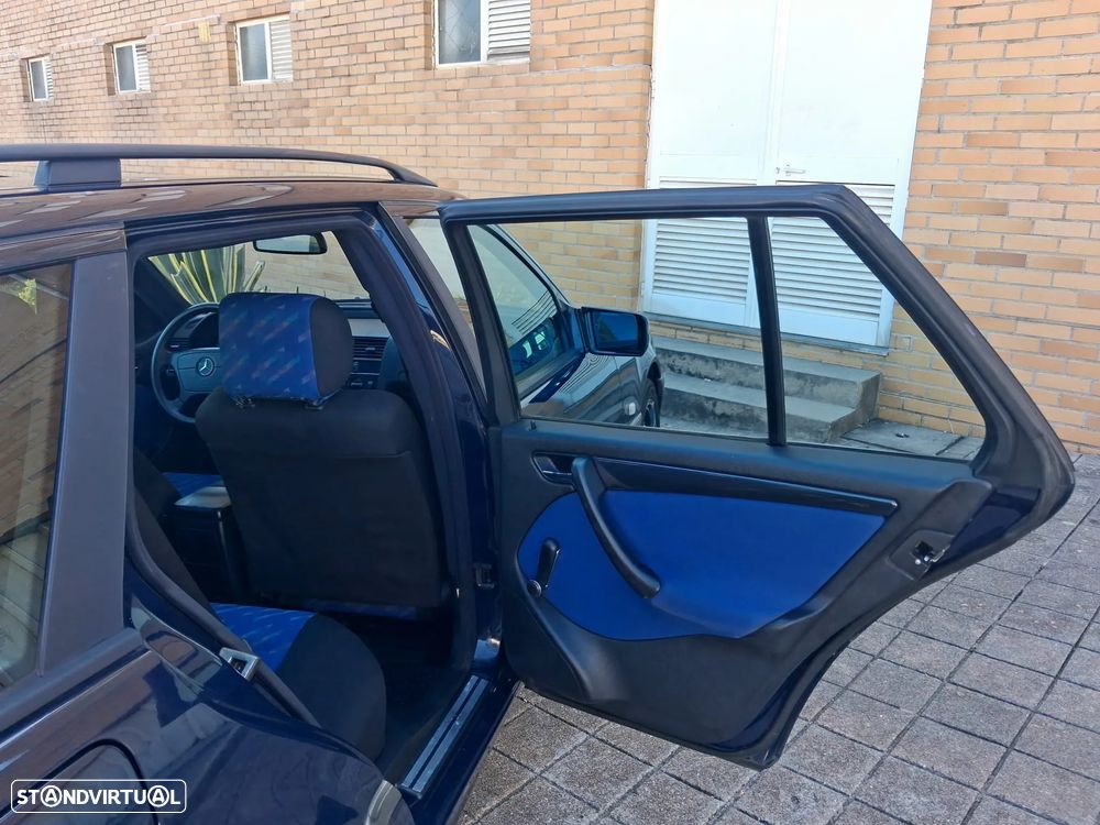 Mercedes-Benz C 220 CDI Sport - 24