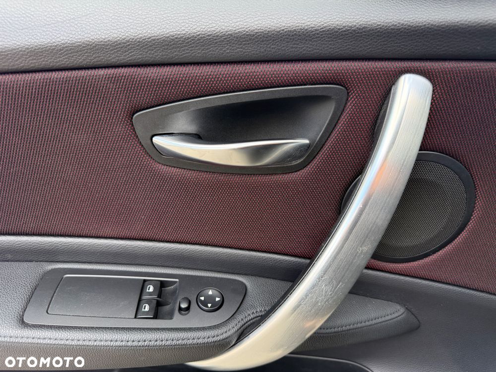 BMW Seria 1 118i - 21