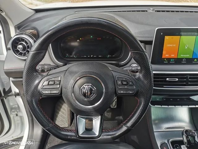 MG EHS 1.5 T-GDI Plug-in Hybrid Luxury - 8