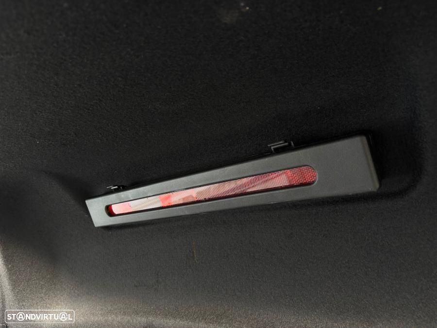 Mercedes-Benz C 300 de Avantgarde - 16