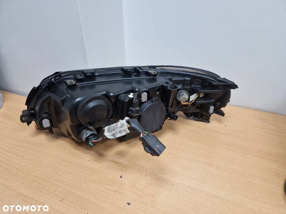 LAMPA PRZDNIA PRAWA H7 VOLVO S60I V70II LIFT 04-10R EUROPA - 7