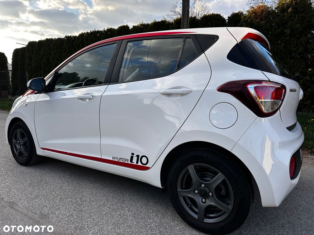 Hyundai i10 1.2 Fifa World Cup Edition - 4