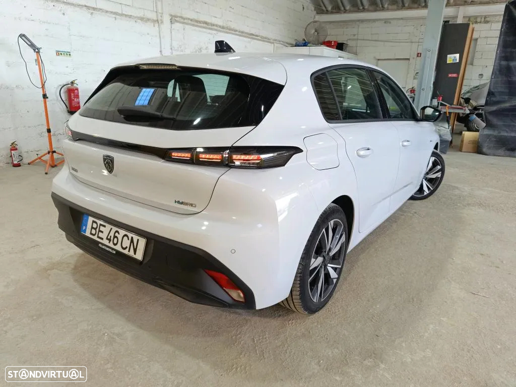Peugeot 308 1.6 Hybrid Active Pack e-EAT8 - 3