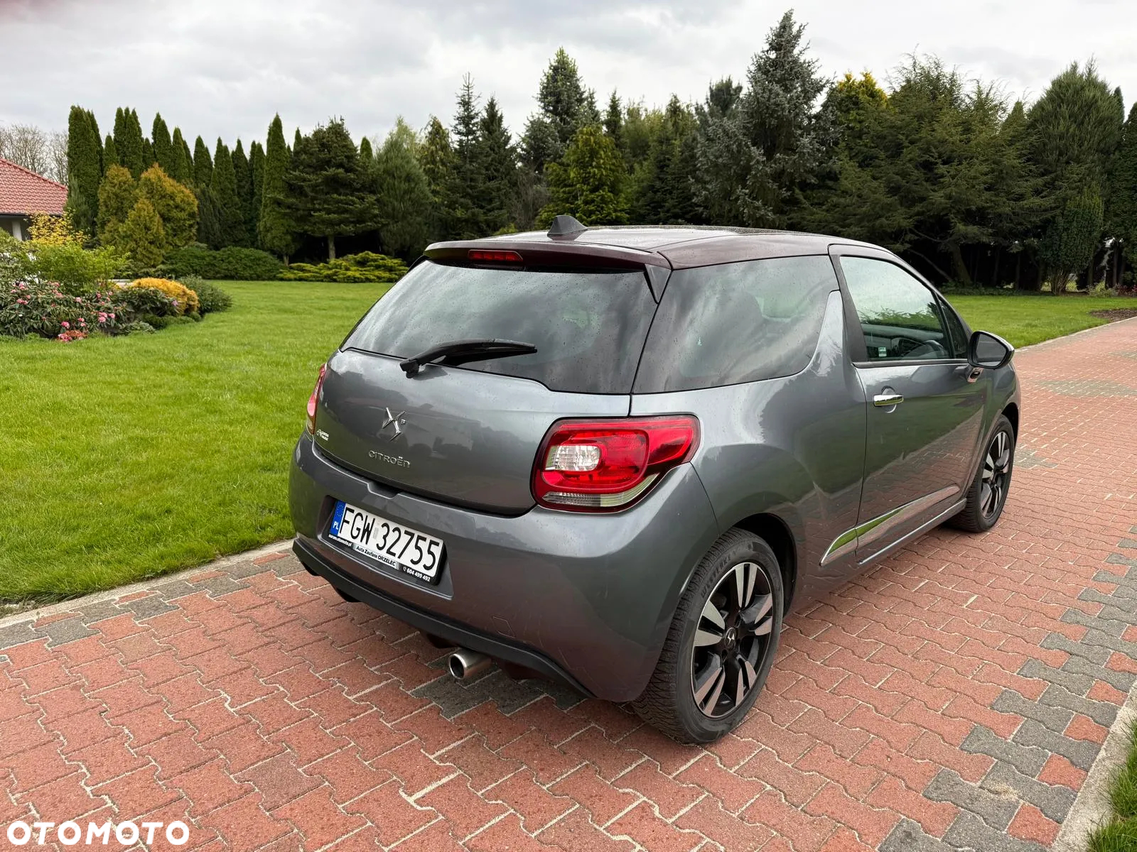 Citroën DS3 1.6 HDi SoChic - 13