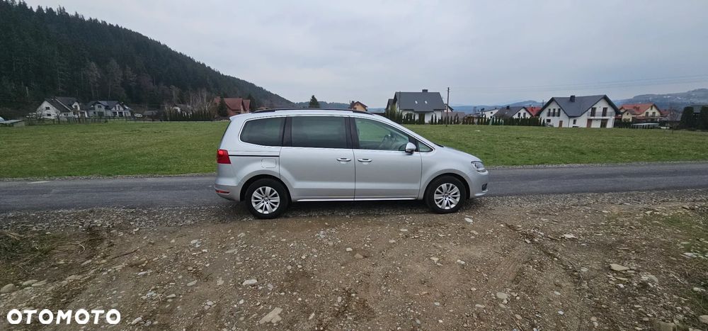 Volkswagen Sharan 2.0 TDI Comfortline DSG - 3