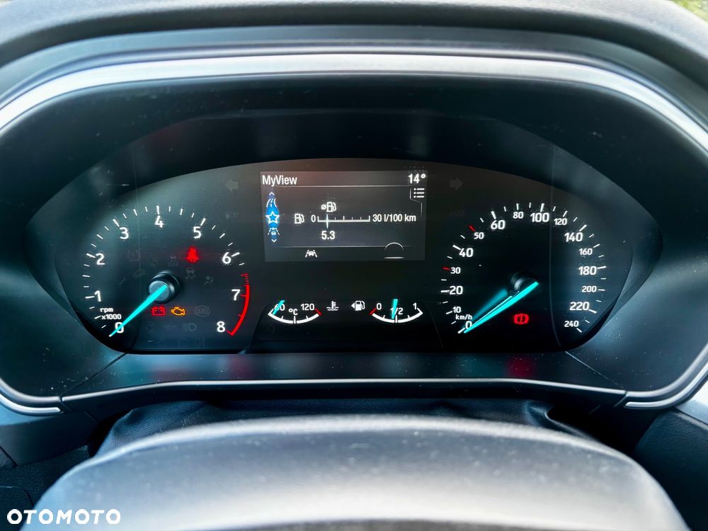 Ford Focus - 19