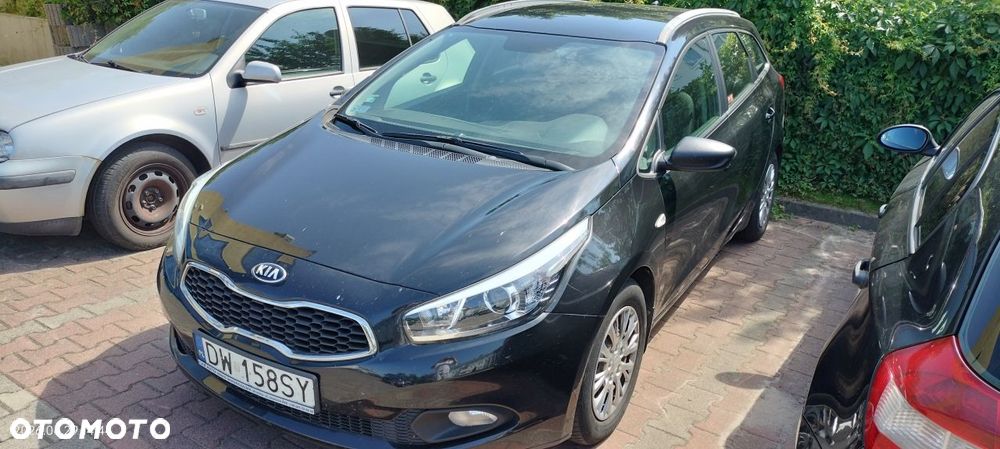 Kia Ceed - 1