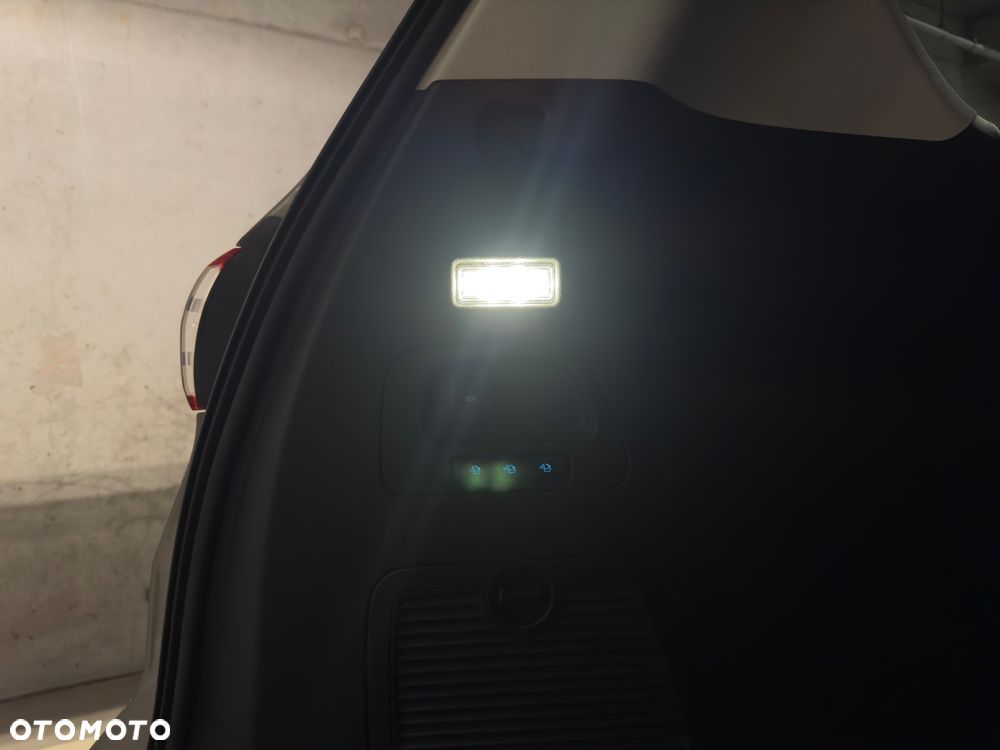 Ford S-Max 2.0 TDCi 4WD Titanium PowerShift - 13