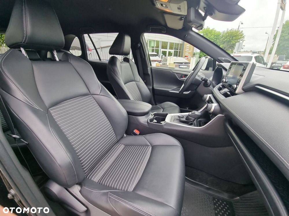 Toyota RAV4 2.5 Hybrid Black Edition by JBL 4x4 - 11