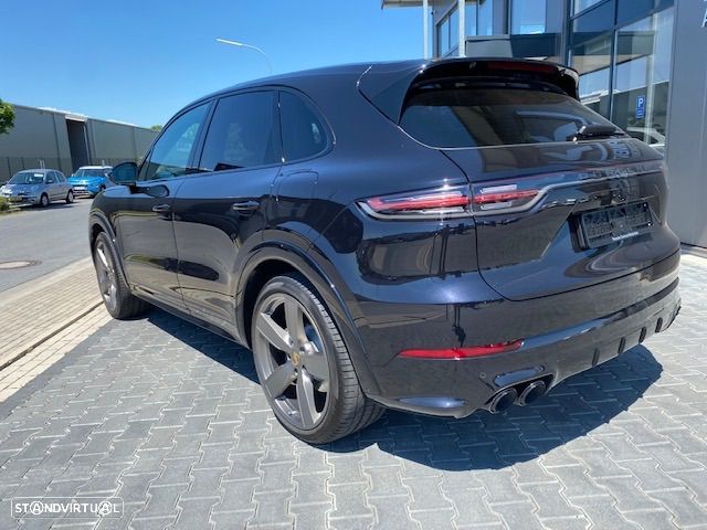 Porsche Cayenne E-Hybrid - 7