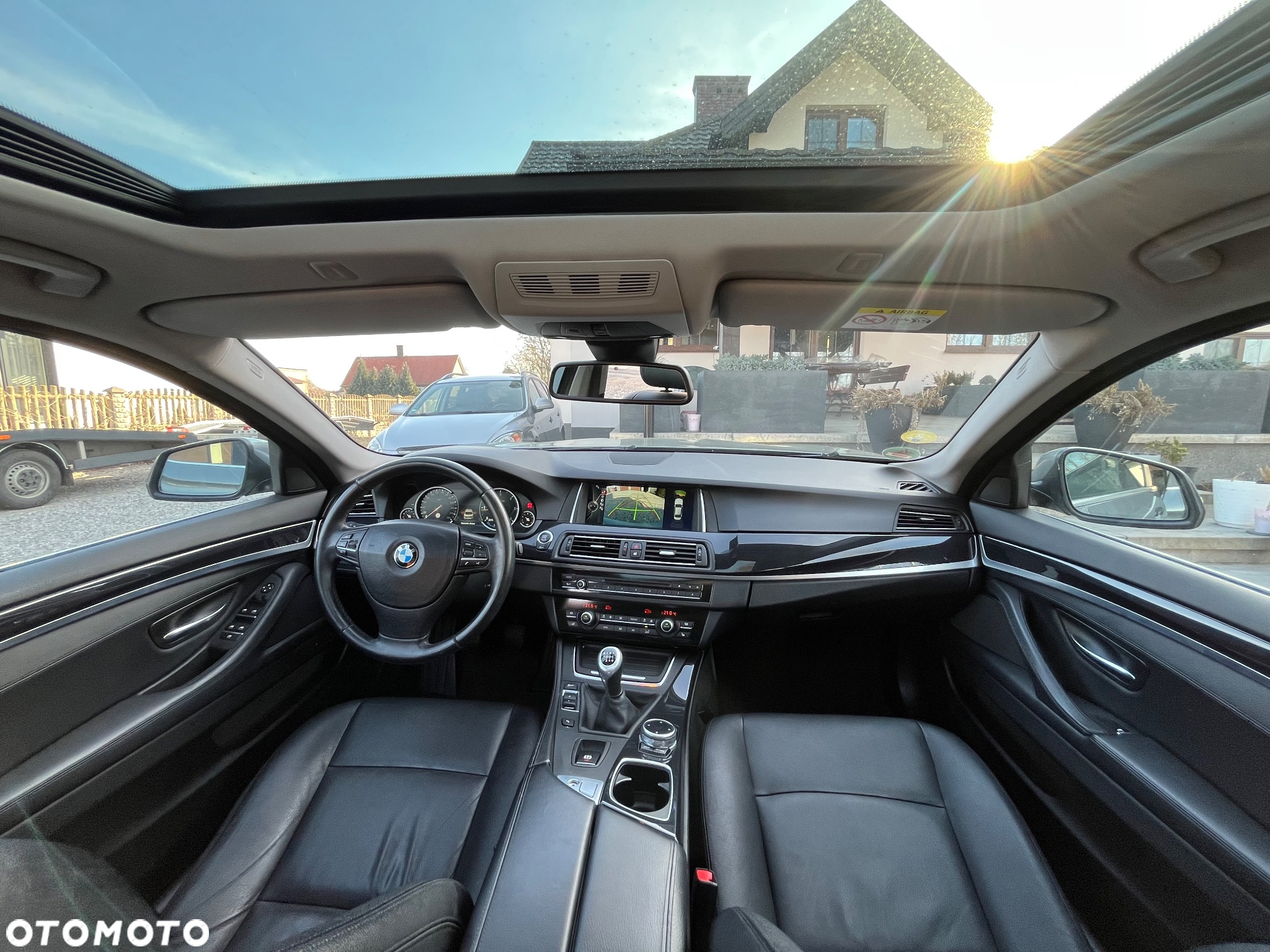 BMW Seria 5 520d Sport Line - 14