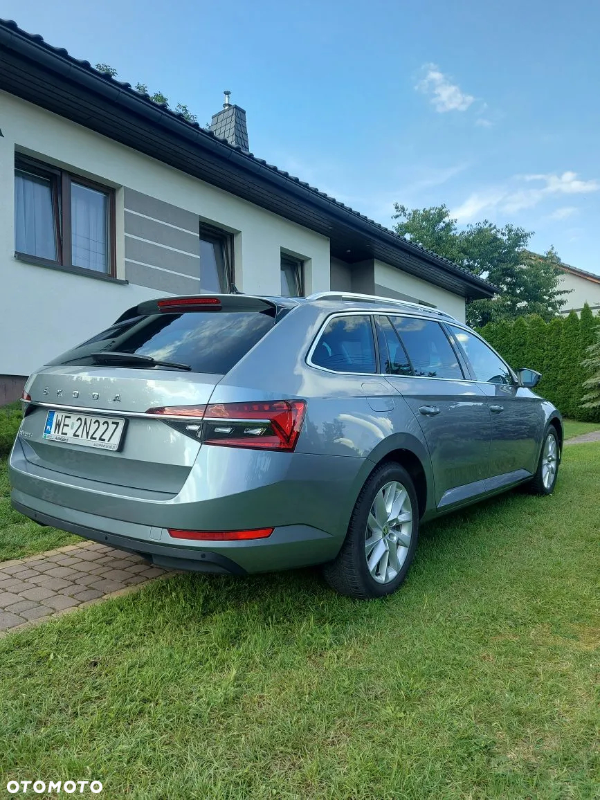 Skoda Superb 2.0 TDI SCR Ambition DSG - 5
