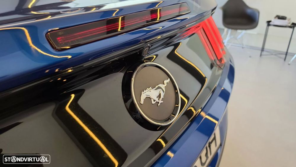 Ford Mustang Cabrio 2.3 Eco Boost - 24