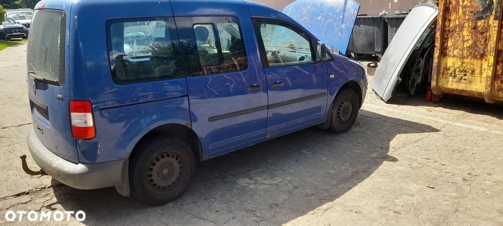 vw caddy III  klapa tylna 05r - 9