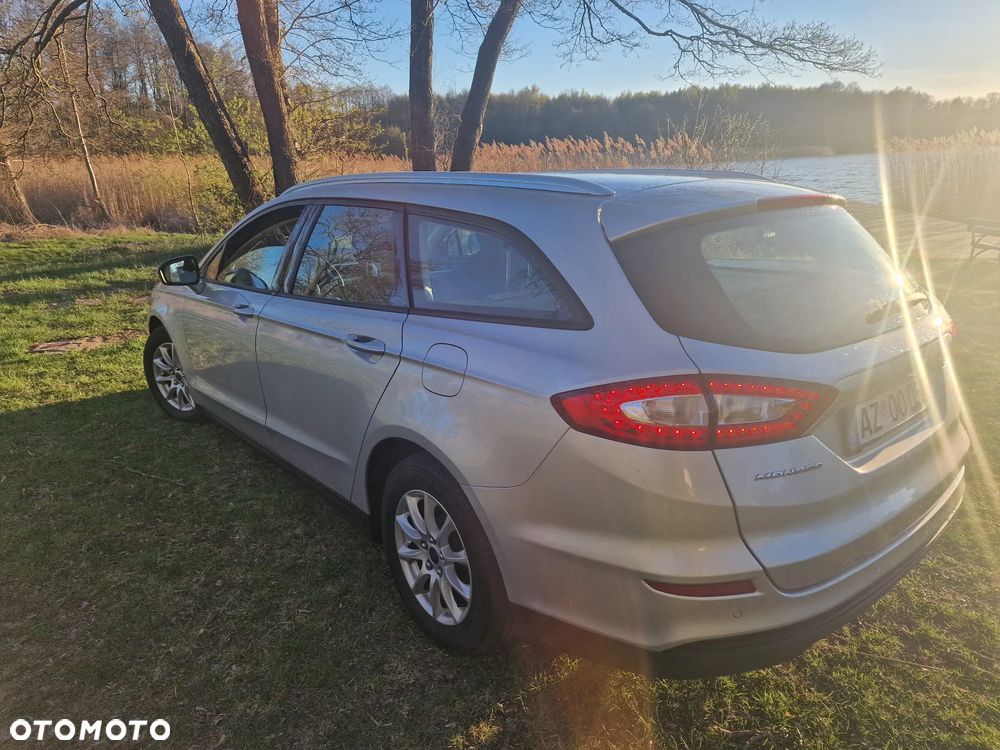 Ford Mondeo 2.0 TDCi Allrad Titanium - 17