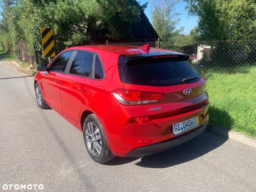 Hyundai i30 1.4 Passion - 2