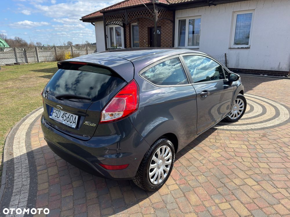 Ford Fiesta - 6