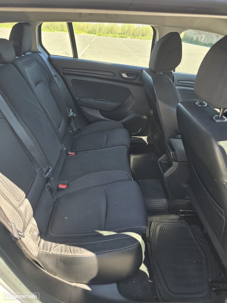 Renault Mégane Sport Tourer 1.5 dCi Intens - 7