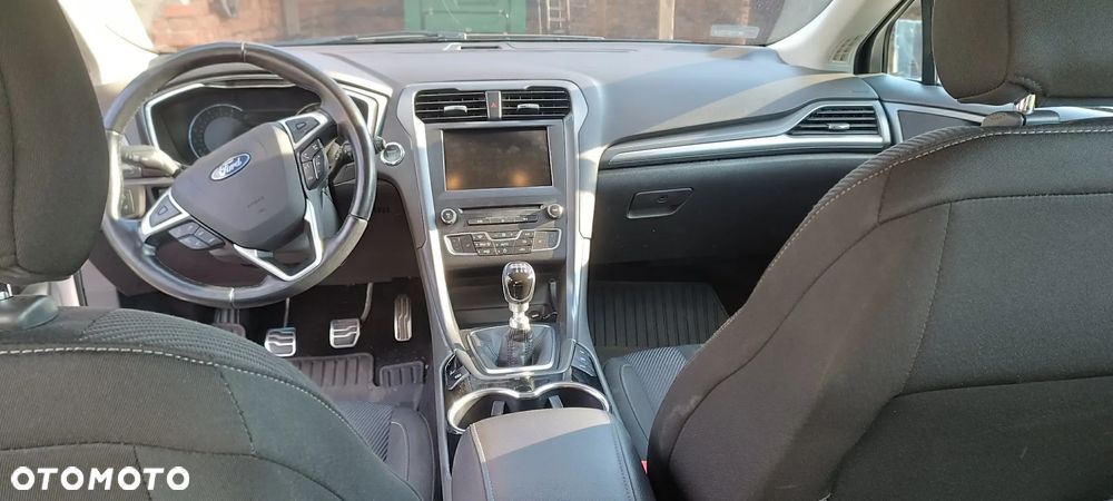 Ford Mondeo 2.0 TDCi Titanium - 12