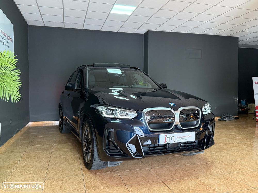 BMW iX3 M Sport Impressive - 6