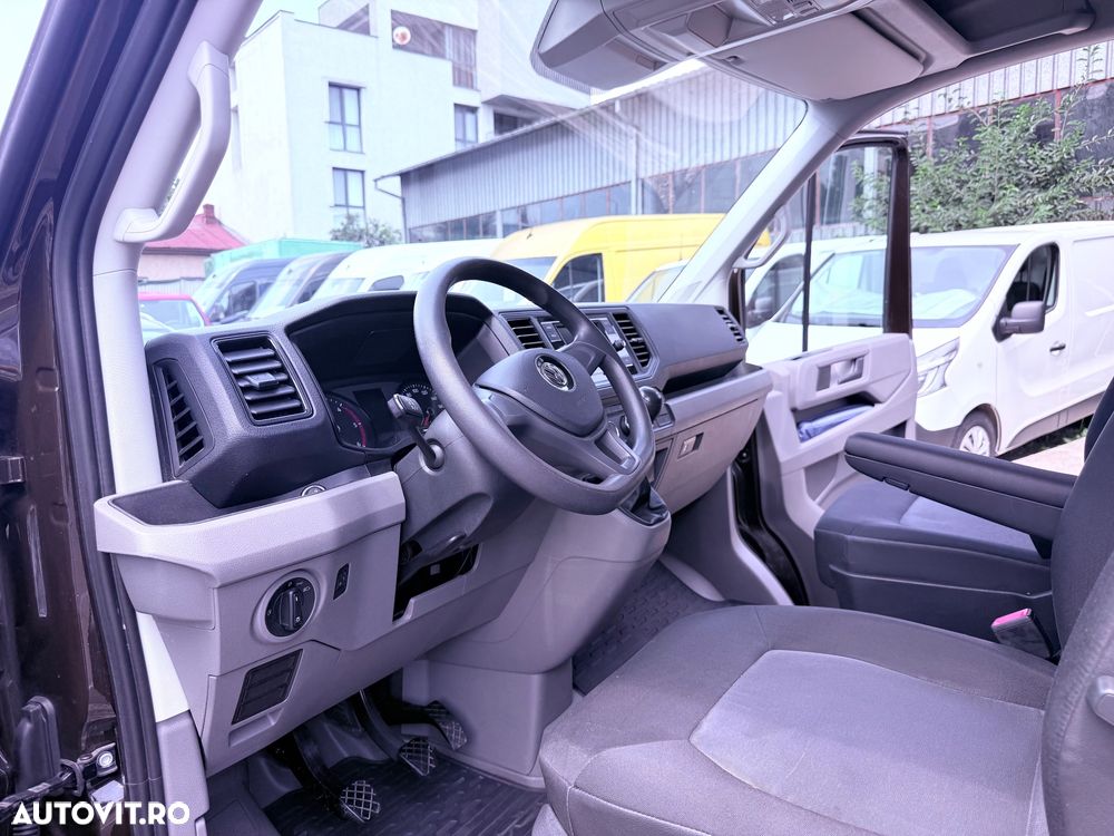 Volkswagen Crafter 3.5 CD Sasiu L4 FWD 103kW - 23