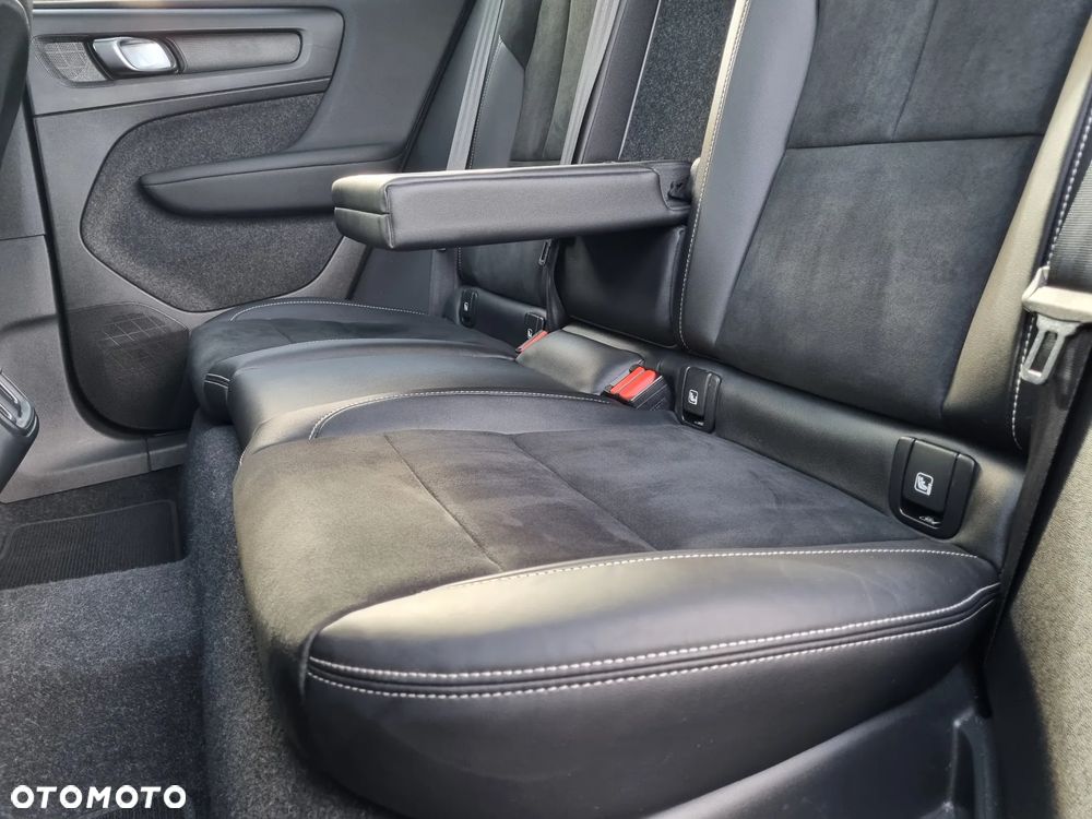 Volvo XC 40 B4 B Geartronic RDesign - 26
