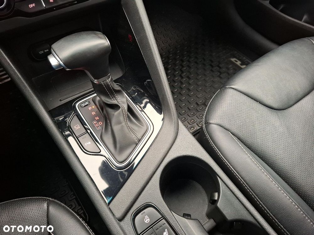 Kia Niro - 15