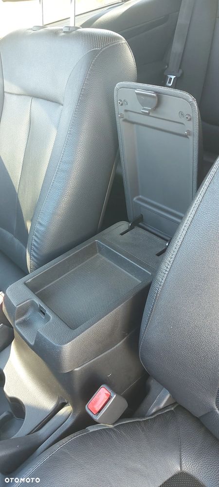 Hyundai Santa Fe - 23