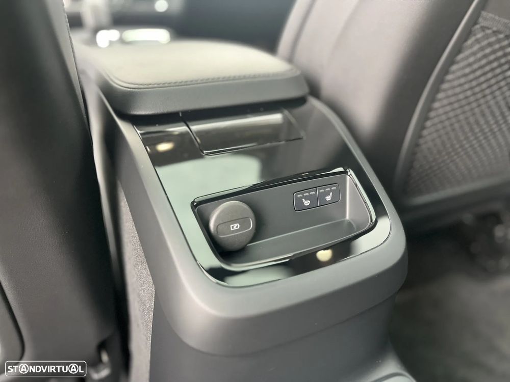 Volvo V90 2.0 T6 PHEV Plus Dark AWD - 20