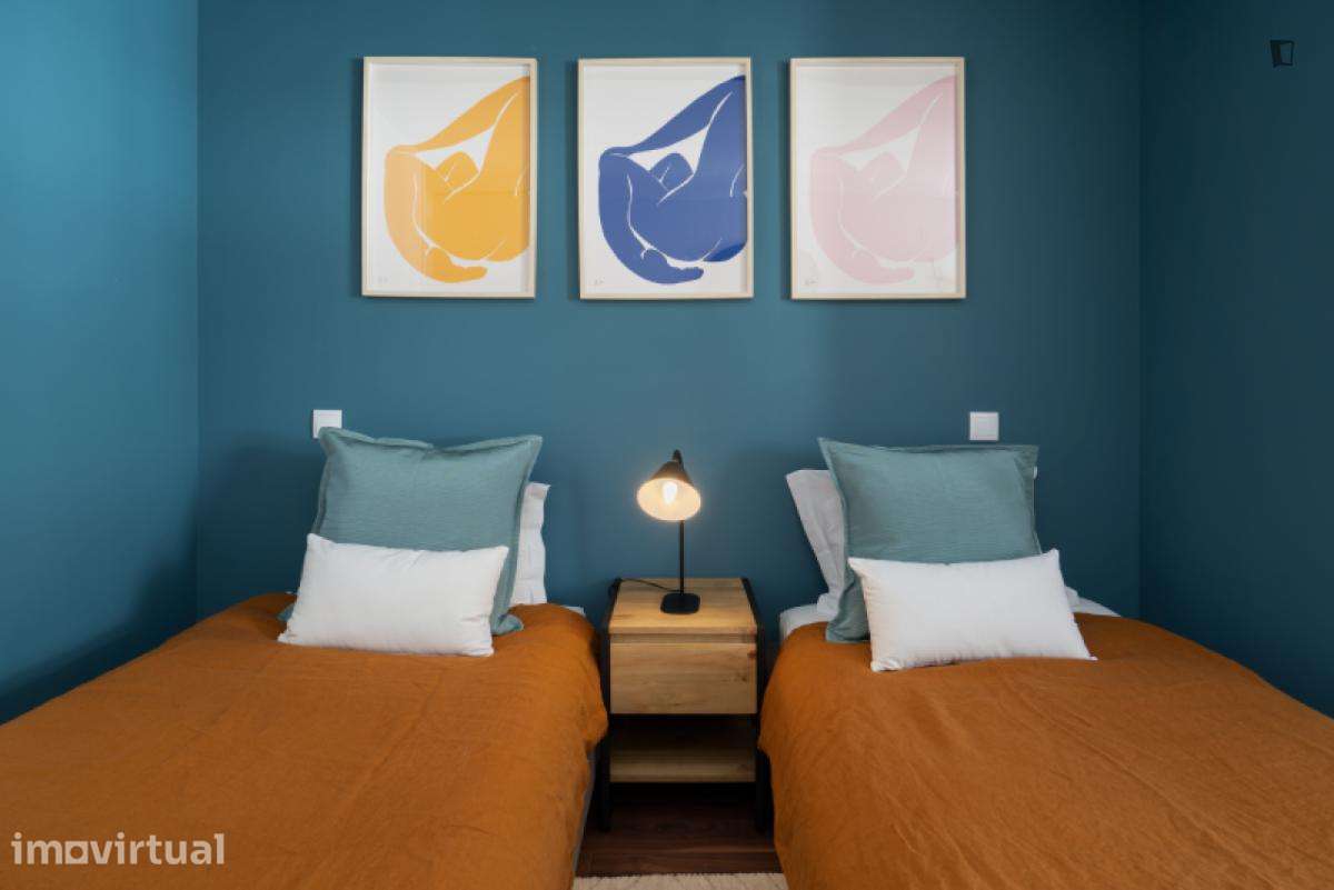Apartamento com 2 quartos - localizado em Cedofeita Porto - Grande imagem: 5/50