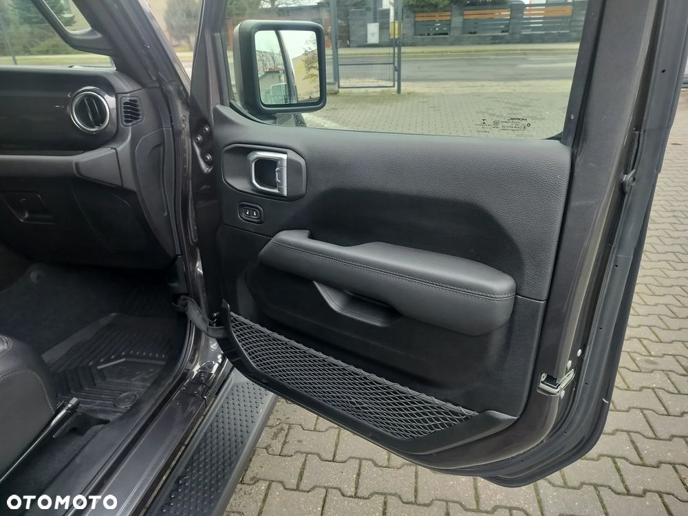 Jeep Wrangler 2.0 T-GDI Hardtop AWD Automatik Sahara - 27