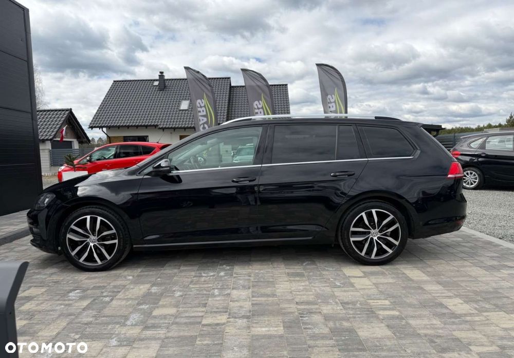 Volkswagen Golf - 35